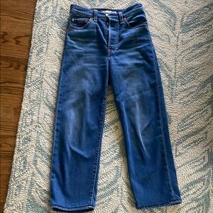 Levi's Ribcage Straight Ankle Jeans Medium Wash